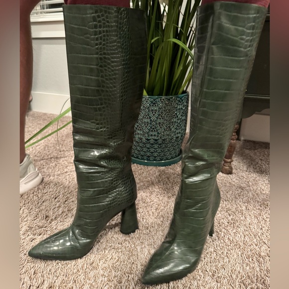 Faux Alligator Knee High Green Boots - Picture 3 of 7